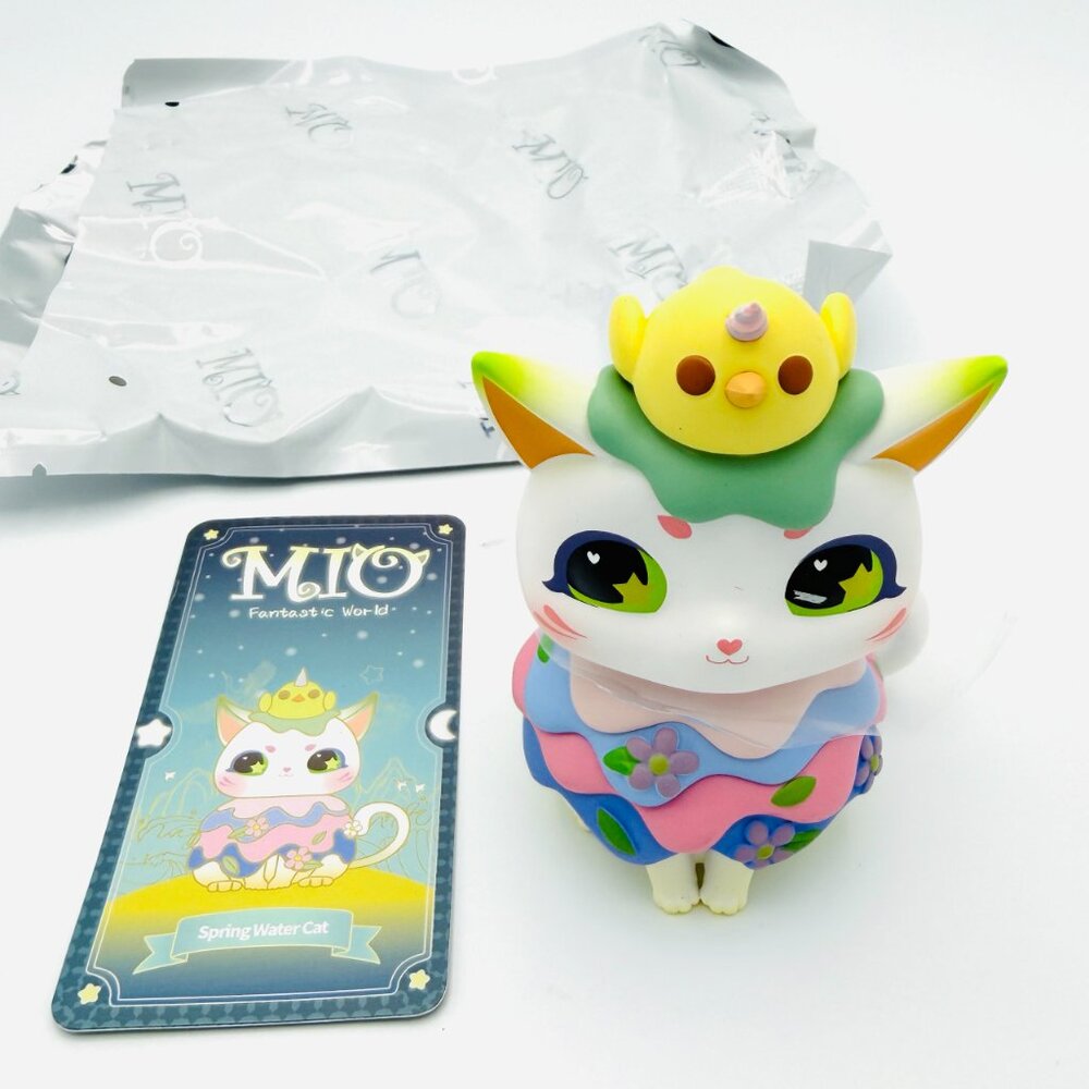 3765 MIO FANTASTIC WORLD POP MART BLIND FIGURINE SURPRISE FIGURE
